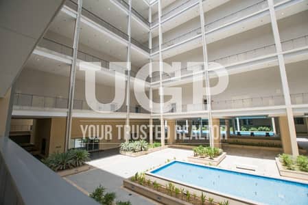 4 Bedroom Villa for Sale in Al Raha Beach, Abu Dhabi - Street View 4BR apt with Spacious layout 4 Bedroom Villa for Sale in Al Raha Beach, Abu Dhabi - Street View 4BR apt with Spacious layout
