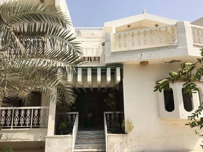 Fully furnished with a beautiful large garden Fully furnished with a beautiful large garden