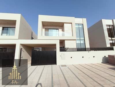 BRAND NEW SPECIOUS LUXURY BEAUTIFUL 5 BEDROOMS  VILLA  AVAILABLE IN YASMEEN AJMAN