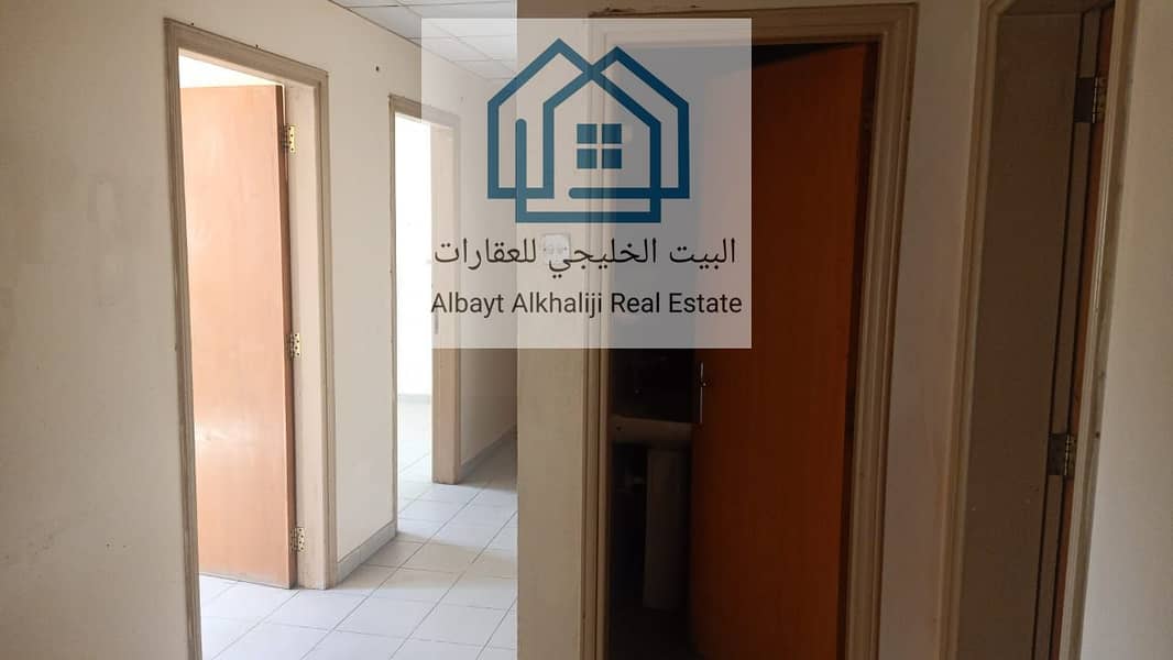 An apartment for annual rent in Ajman, one room and a hall in the Rawda area