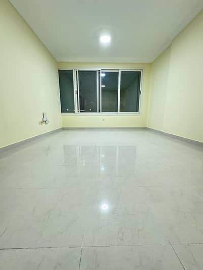 Fabulous 02BHK | Ready To Move | Spacious In Size | Easy Parking Area | At Delma St Tanker Mai Area