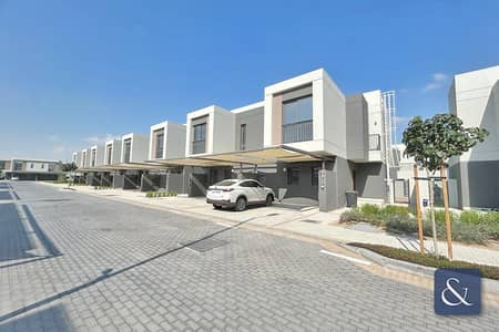 3 Bedroom Villa for Sale in Dubai South, Dubai - Three Bedroom | Parks Backing | Premium