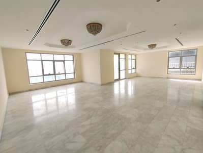 Sea view Spacious 3bhk apartment with big balcony free parking available rent 84950 AED