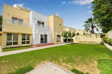 5 Bedroom Villa for Rent in The Meadows, Dubai - Upgraded | Perfect Location | Vacant