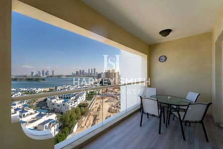 Exclusive | Fully Upgraded | Full Sea View