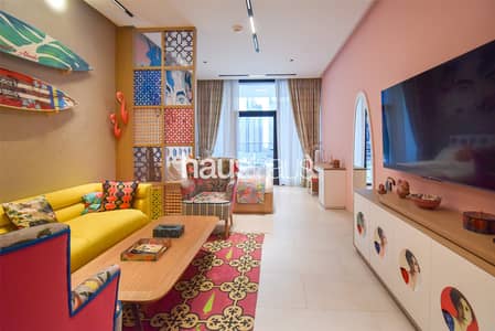 Studio for Sale in Business Bay, Dubai - Ready for Airbnb | Upgrades | Custom Furniture