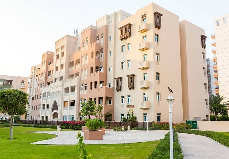 4 Cheques for 3-Bedroom with Maids in Masakin-Al Furjan