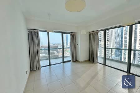 2 Bedroom Flat for Rent in Downtown Dubai, Dubai - Large Layout | Study Room | 2 Bedrooms