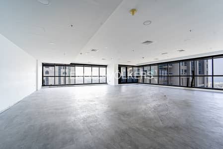 Office for Sale in Jumeirah Lake Towers (JLT), Dubai - Spacious and Vacant| Prime Tower| 3 Parkings