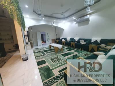 6 master bedroom Furnished villa for rent  in Al Mowaihat 2