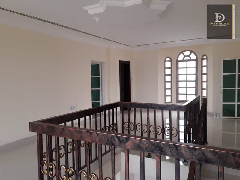 Two-storey villa for sale in Sharjah, Al Nof area. An area of 13,000 square feet.