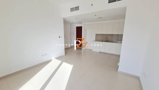 Vacant on Transfer, Boulevard View, Mid Floor
