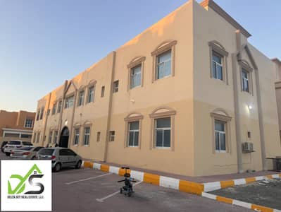 Studio for Rent in Shakhbout City, Abu Dhabi - For rent an excellent first floor studio in the city of Shakhbout next to Karm Al-Sham Monthly