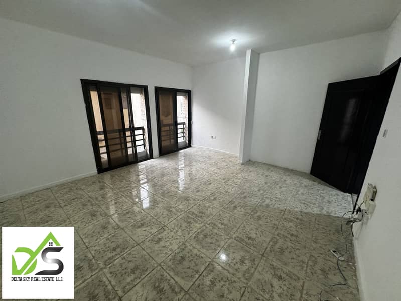 For rent a wonderful studio in Abu Dhabi city, Al Muroor Street Monthly, next to the services