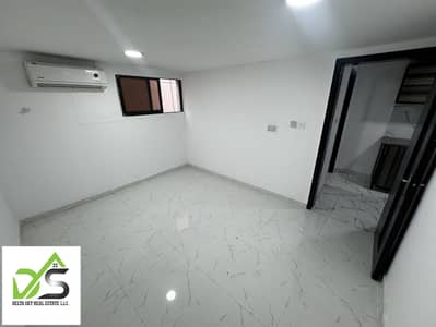 Studio for Rent in Al Muroor, Abu Dhabi - For rent an excellent studio in Abu Dhabi city, Al Muroor Street Monthly, next to the services