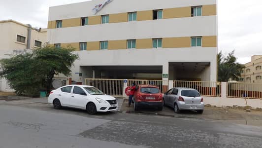 1 Schlafzimmer Labour Camp zum zur Miete in Dubai Investment Park (DIP), Dubai - Arbeiterunterkunft in Dubai Investment Park (DIP)，Dubai Investment Park 1, 1 schlafzimmer, 72000 AED - 6802840
