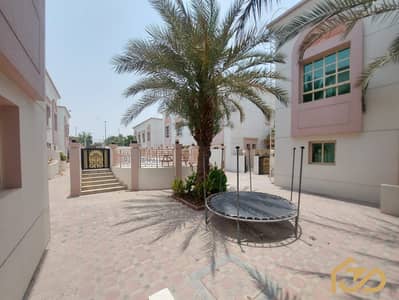 5 Bedroom Villa for Rent in Al Garhoud, Dubai - 345 (6). jpeg