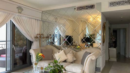 Stunning 2-bedroom apartment Dubai Creek Residence