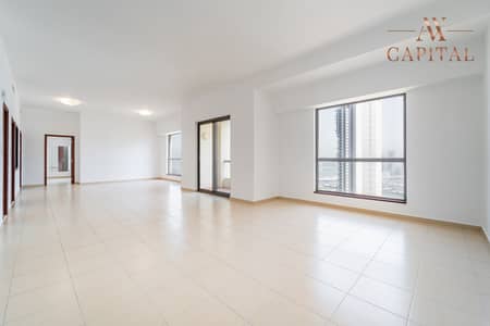 1 Bedroom Apartment for Rent in Jumeirah Beach Residence (JBR), Dubai - Sea View | High Floor |Spacious Unit| Storage room