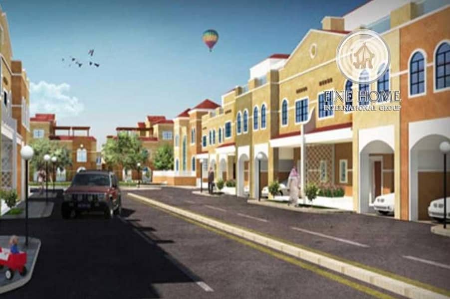 10 Villas Compound in Madinat Zayed