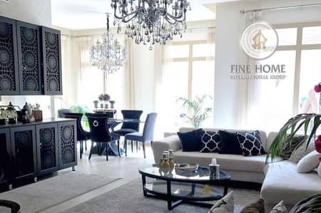 4BR Townhouse in golf gardens 4BR Townhouse in golf gardens