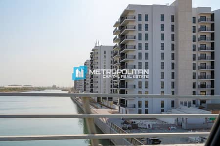 2 Bedroom Flat for Sale in Yas Island, Abu Dhabi - Well-built Finishing | Sun-Soaked Balcony | Vacant