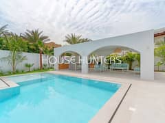 Stunning 5 Bedroom Fully Upgraded Private Pool