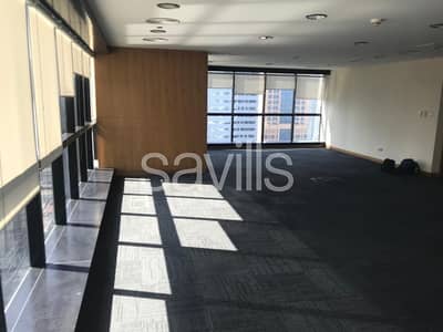 Fully Fitted | Lake View | 4 Parking Fully Fitted | Lake View | 4 Parking