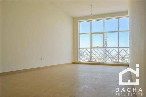 3BED+STUDY WITH CANAL AND BURJ VIEW/4CHQ