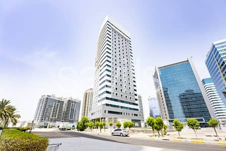 3 Bedroom Flat for Rent in Danet Abu Dhabi, Abu Dhabi - Spacious 3BR+Maids|Ready to Move in|Closed Kitchen
