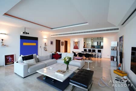 Full Sea View | Upgraded | Spacious 1 Bed Full Sea View | Upgraded | Spacious 1 Bed