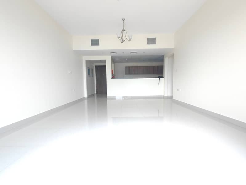 Spacious 2bhk With Store room and All Facilities Rent is 86k