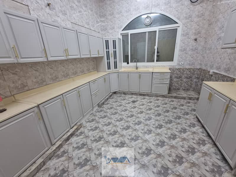 Квартира в Аль Шавамех, 3 cпальни, 65000 AED - 8616331