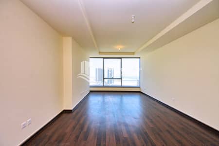 1 Bedroom Apartment for Sale in Al Reem Island, Abu Dhabi - 1-bedroom-abu-dhabi-al-reem-island-shams-abu -dhabi-sun-tower-living-area. JPG