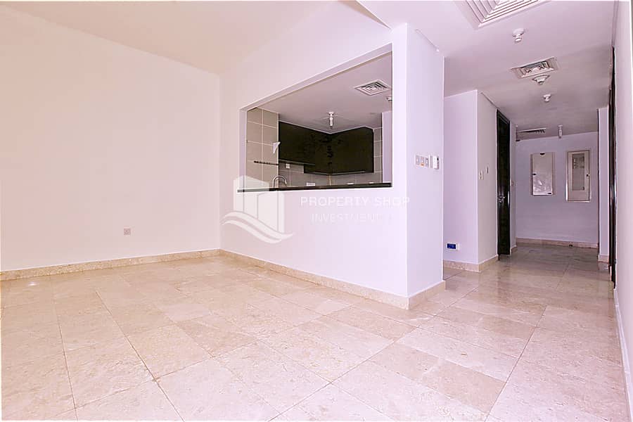 6 2-bedroom-apartment-al-reem-island-marina-square-marina-heights-2-2-hallway. JPG