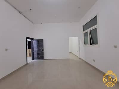 فلیٹ 1 غرفة نوم للايجار في بني ياس، أبوظبي - WhatsApp Image 2024-04-14 at 1.32. 51 AM. jpeg