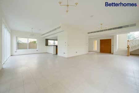 4 Bedroom Villa for Rent in Jumeirah Park, Dubai - 4 Bedrooms  |  Vastu compliant |   Vacant now