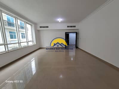 شقة 2 غرفة نوم للايجار في شارع النجدة، أبوظبي - WhatsApp Image 2024-04-14 at 4.05. 51 AM. jpeg