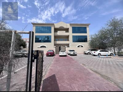 11 Cпальни Вилла в аренду в Аль Мушриф, Абу-Даби - WhatsApp Image 2024-04-14 at 11.10. 41 AM. jpeg