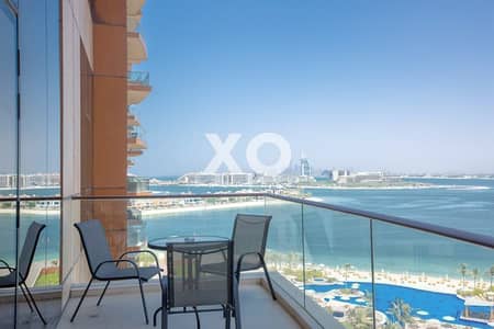 1 Bedroom Apartment for Rent in Palm Jumeirah, Dubai - Sea and Burj Al Arab View | Furnished 1BHK
