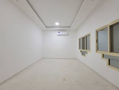 Tremendous 1 Bed Room Hall in Al Muroor Area 4000/- Monthly Basis