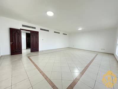 3 Bedroom Apartment for Rent in Al Manaseer, Abu Dhabi - 111e4934-9c8c-42b8-b6ce-85413b0bbae6. jpg