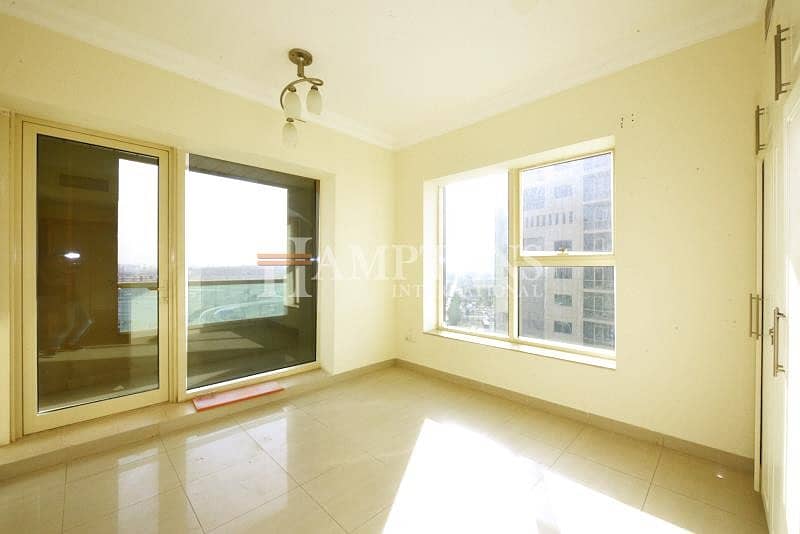 Sea View 1BR | Well Kept | Vacant