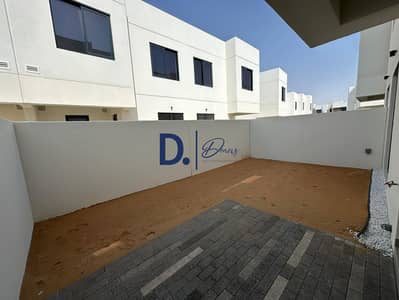 3 Bedroom Townhouse for Rent in Yas Island, Abu Dhabi - Corner Big Unit | 3BR Townhouse | Vacant