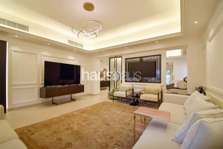 5 Bedroom Villa for Sale in The Lakes, Dubai - Exquisitely Remodelled Turn Key Family Home