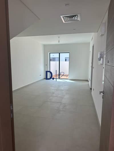 3 Bedroom Townhouse for Rent in Yas Island, Abu Dhabi - Ready to move 3 BR Townhouse in NOYA 1