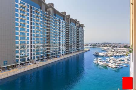 2 Bedroom Flat for Rent in Palm Jumeirah, Dubai - Balcony 4view. jpg