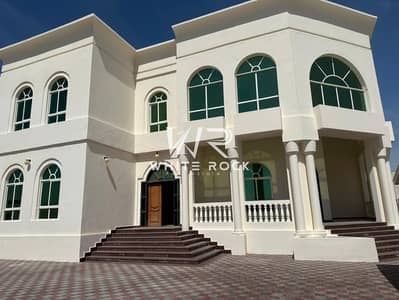 7 Cпальни Вилла Продажа в Халифа Сити, Абу-Даби - f03b969a-22ad-4044-a739-f8b690300e34. jpg