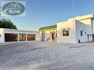 Villa for rent, 5 bedrooms, Hall, Majlis Near city center Musherief Ajman