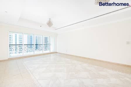 2 Bedroom Flat for Rent in Dubai Marina, Dubai - Partial Sea View | Maid Room | Big Layout
